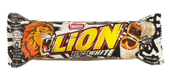 Nestle Lion Black White 42g